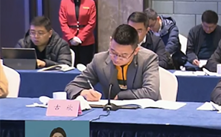 galaxy银河国际董事长古欣参加全市新生代企业家座谈会